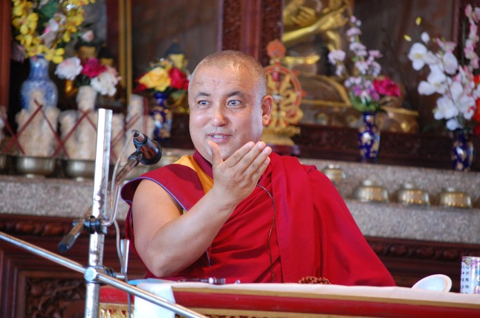 Drupon Khenpo Teaching